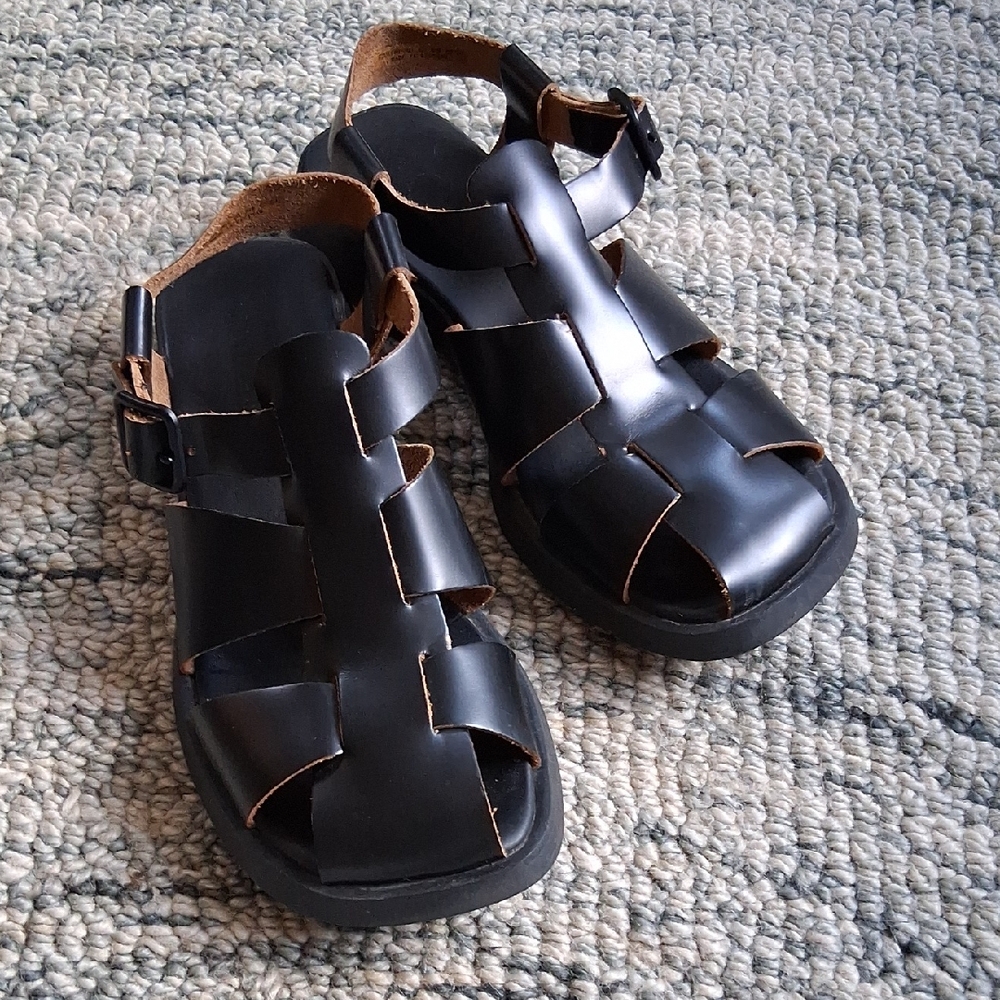 Camper Black Leather Fisherman Sandals